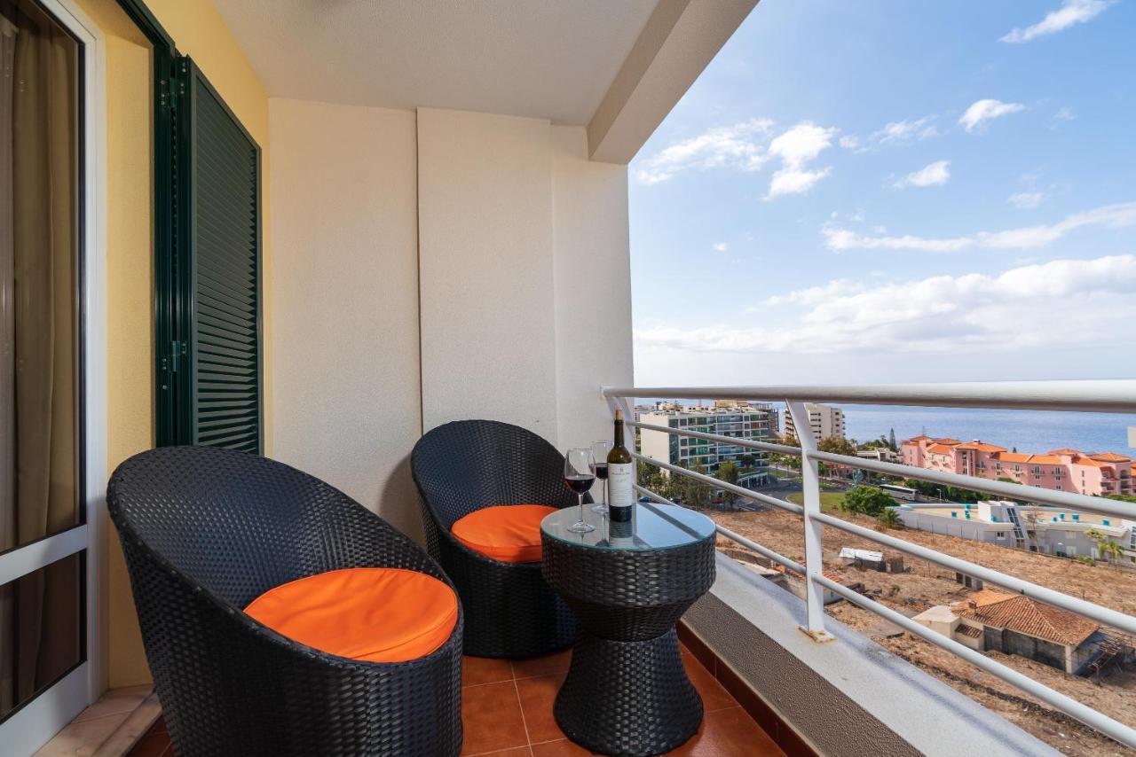 Apartamento Alberto フンシャル エクステリア 写真